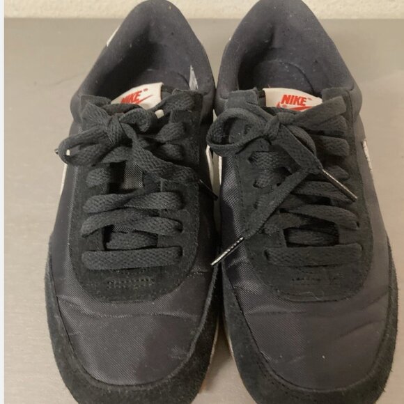 EUC Nike Daybreak - Black size 6.5 EUC Nike Daybreak - Black - Picture 3 of 5